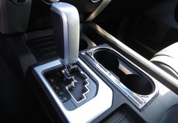 2014 Toyota Tundra 4WD Truck - Image 47