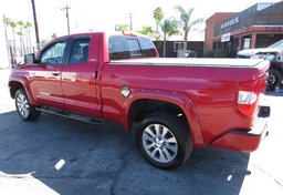 2014 Toyota Tundra 4WD Truck - Image 5