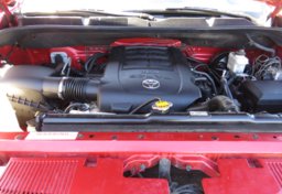 2014 Toyota Tundra 4WD Truck - Image 54