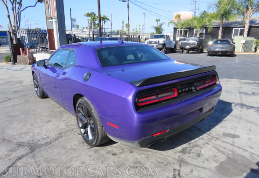 2019 Dodge Challenger - Image 8