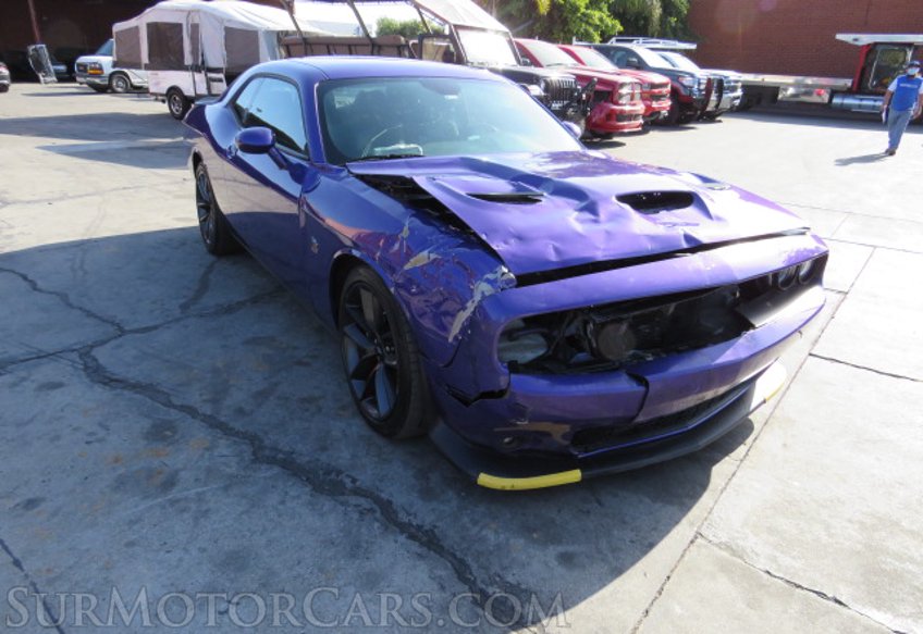 2019 Dodge Challenger - Image 3