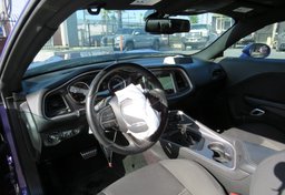 2019 Dodge Challenger - Image 34