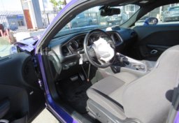 2019 Dodge Challenger - Image 31