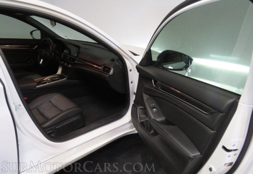 2022 Honda Accord - Image 18