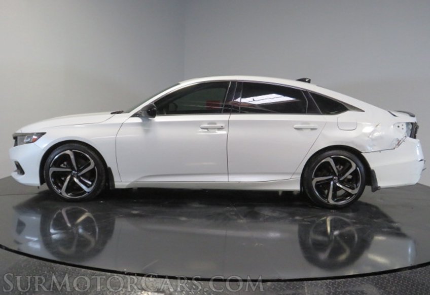 2022 Honda Accord - Image 12