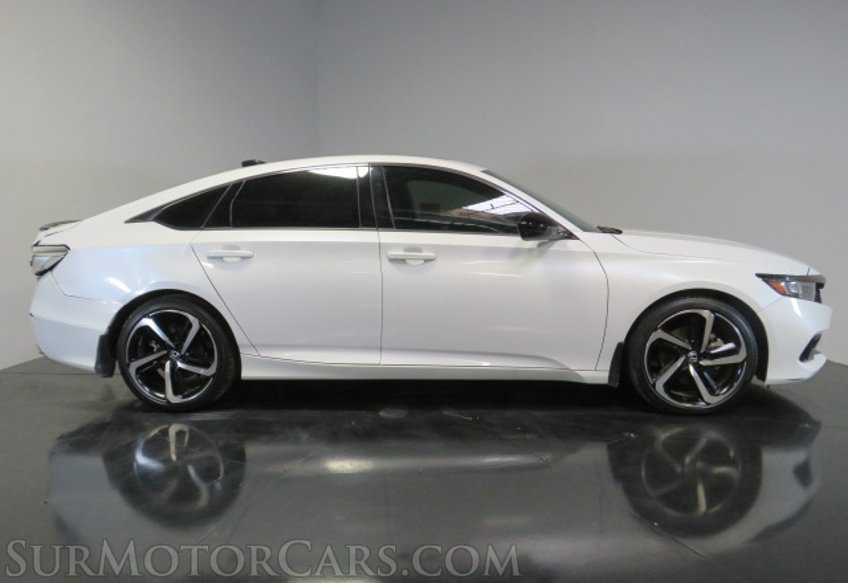 2022 Honda Accord - Image 11