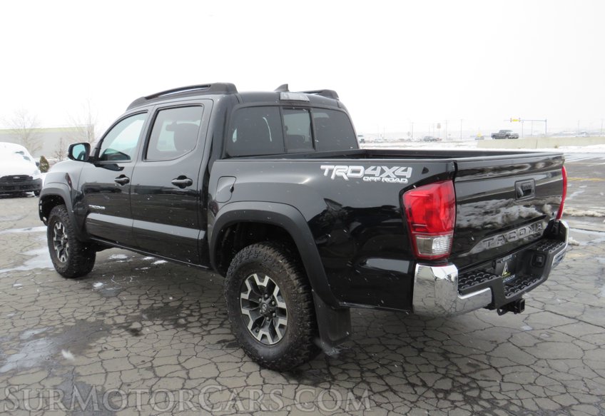 2016 Toyota Tacoma - Image 5