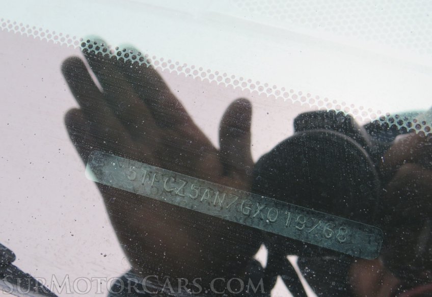 2016 Toyota Tacoma - Image 61