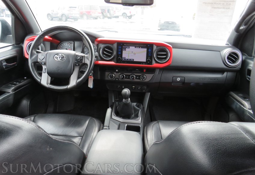 2016 Toyota Tacoma - Image 29