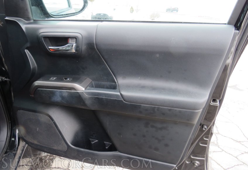 2016 Toyota Tacoma - Image 53