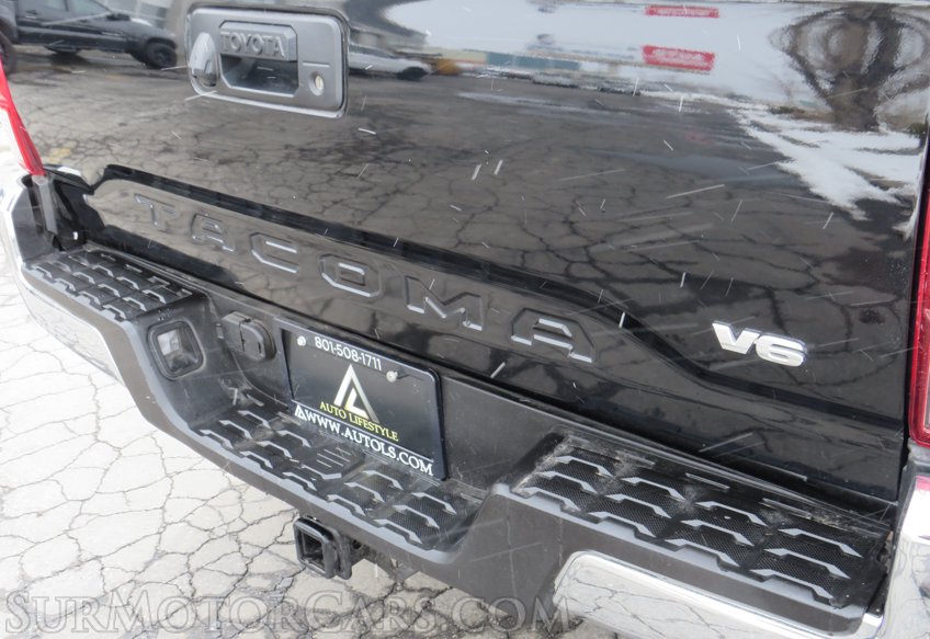 2016 Toyota Tacoma - Image 22