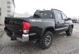 2016 Toyota Tacoma - Image 6