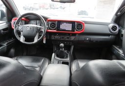 2016 Toyota Tacoma - Image 29