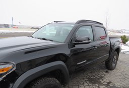 2016 Toyota Tacoma - Image 15