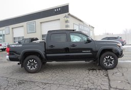 2016 Toyota Tacoma - Image 12