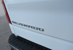 2019 Chevrolet Silverado 1500 - Image 17
