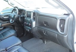 2019 Chevrolet Silverado 1500 - Image 24