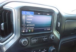 2019 Chevrolet Silverado 1500 - Image 36