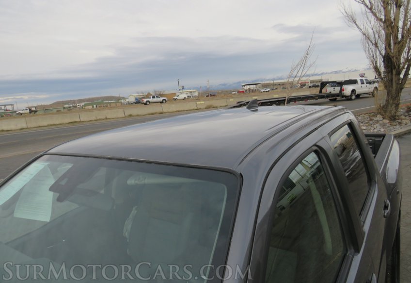 2022 Nissan Frontier - Image 15