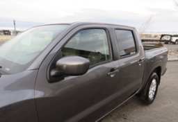 2022 Nissan Frontier - Image 14