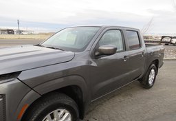 2022 Nissan Frontier - Image 12