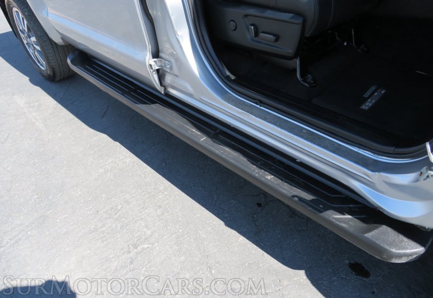 2020 Toyota Tundra 4WD - Image 21