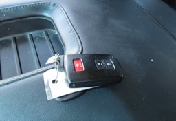 2020 Toyota Tundra 4WD - Image 51