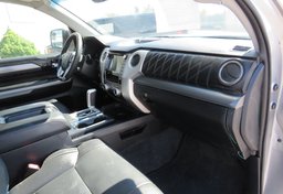 2020 Toyota Tundra 4WD - Image 26