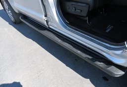 2020 Toyota Tundra 4WD - Image 21