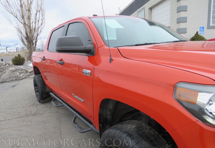 2018 Toyota Tundra 4WD - Image 13