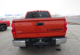 2018 Toyota Tundra 4WD - Image 12