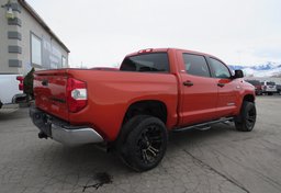 2018 Toyota Tundra 4WD - Image 5
