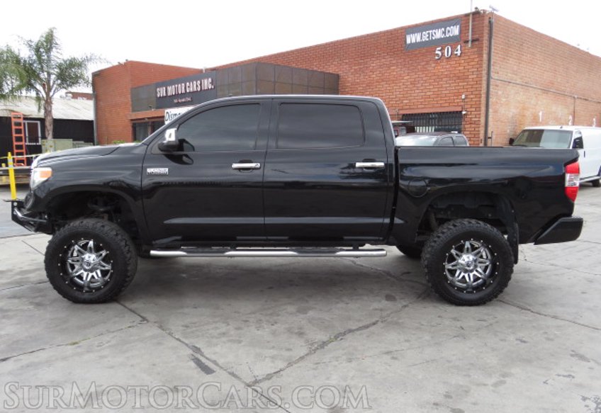 2014 Toyota Tundra 4WD Truck - Image 10