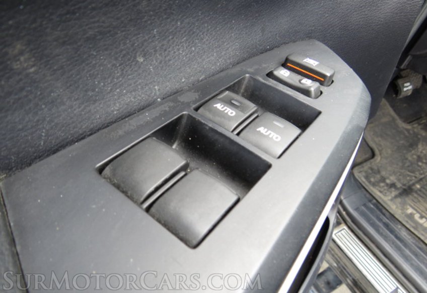 2014 Toyota Tundra 4WD Truck - Image 46