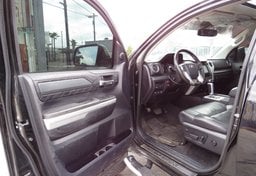 2014 Toyota Tundra 4WD Truck - Image 21