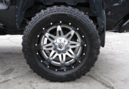 2014 Toyota Tundra 4WD Truck - Image 16