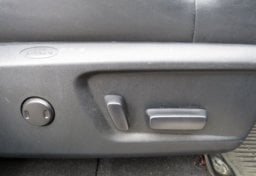 2014 Toyota Tundra 4WD Truck - Image 45