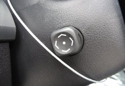 2014 Toyota Tundra 4WD Truck - Image 42