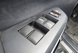2014 Toyota Tundra 4WD Truck - Image 46