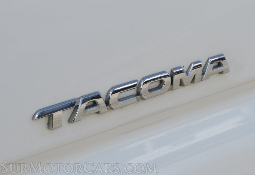 2013 Toyota Tacoma - Image 19