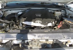 2013 Toyota Tacoma - Image 49