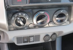 2013 Toyota Tacoma - Image 36