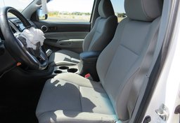 2013 Toyota Tacoma - Image 23