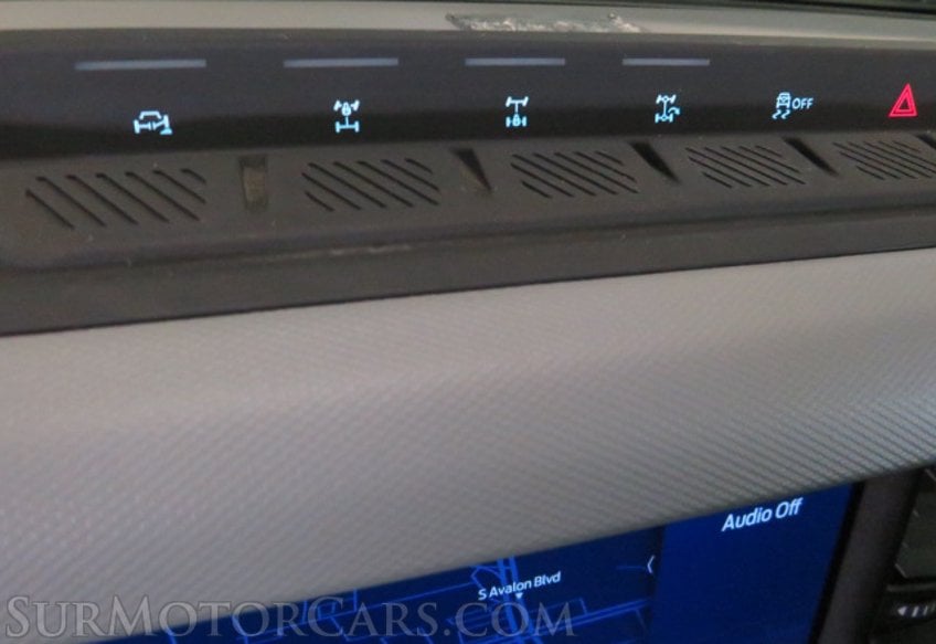 2023 Ford Bronco - Image 40