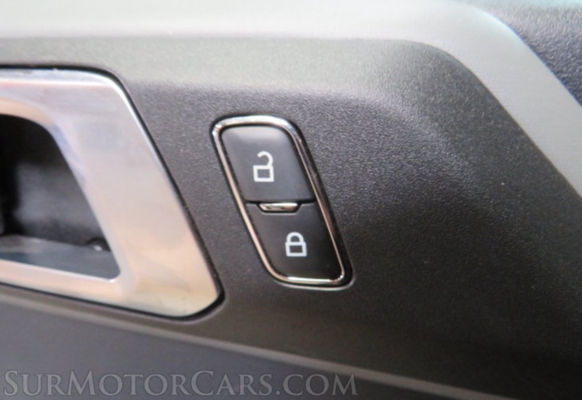 2023 Ford Bronco - Image 38