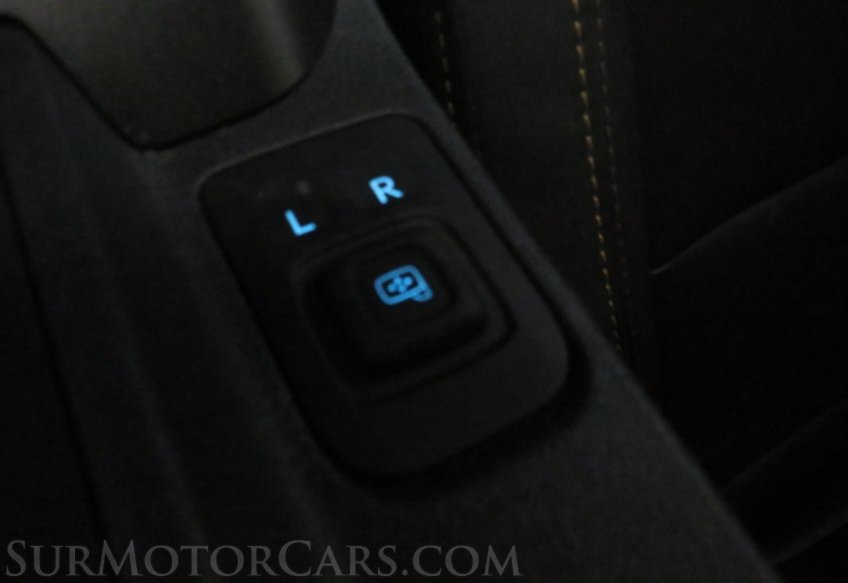 2023 Ford Bronco - Image 43