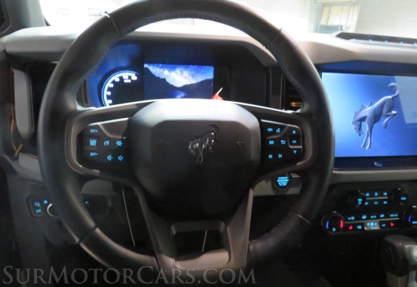 2023 Ford Bronco - Image 31