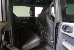 2023 Ford Bronco - Image 30