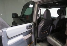 2023 Ford Bronco - Image 21