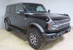 2023 Ford Bronco - Image 1